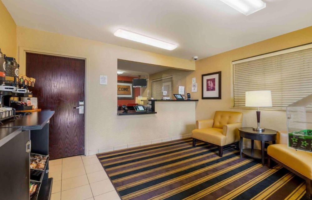Extended Stay America Suites - Fort Lauderdale - Cypress Creek - Andrews Ave. Image 14