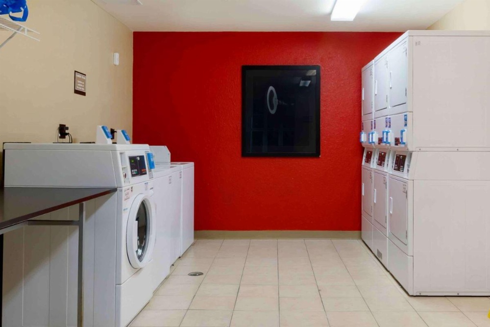 Extended Stay America Suites - Fort Lauderdale - Cypress Creek - Andrews Ave. Image 25
