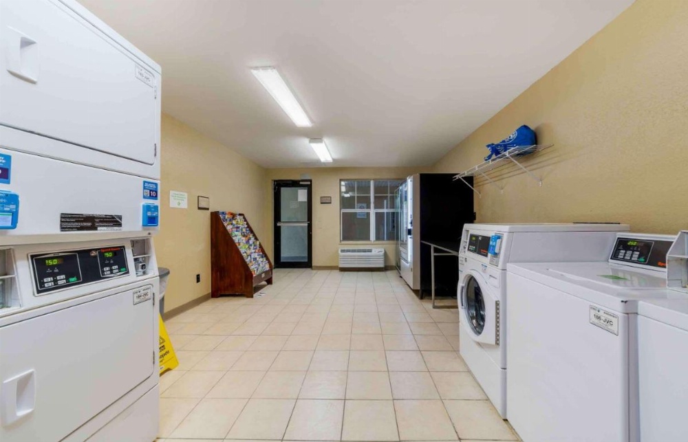 Extended Stay America Suites - Fort Lauderdale - Cypress Creek - Andrews Ave. Image 26
