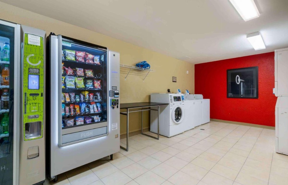 Extended Stay America Suites - Fort Lauderdale - Cypress Creek - Andrews Ave. Image 27
